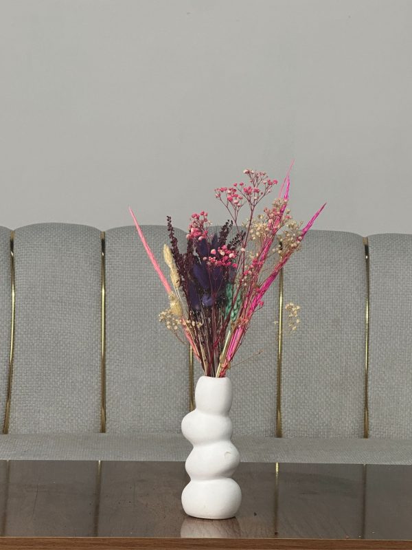 Ester – Image 2